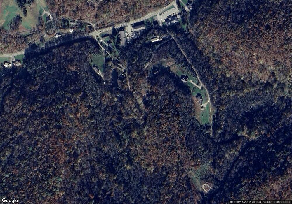 37 Malcomb Ln, Alum Creek, WV 25003 - photo 1