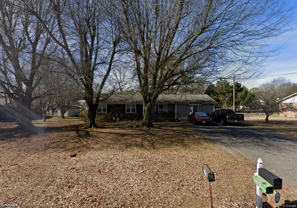219 Brian Dr SW, Calhoun, GA 30701 - photo 1