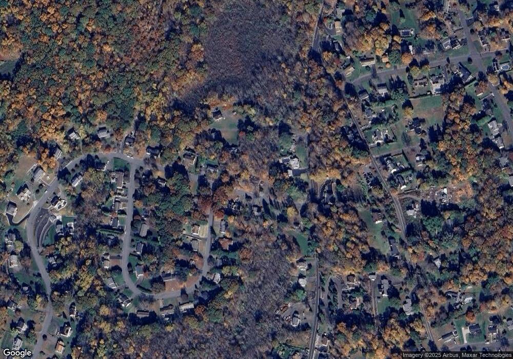 35 Stonefence Rd, Naugatuck, CT 06770 - photo 1