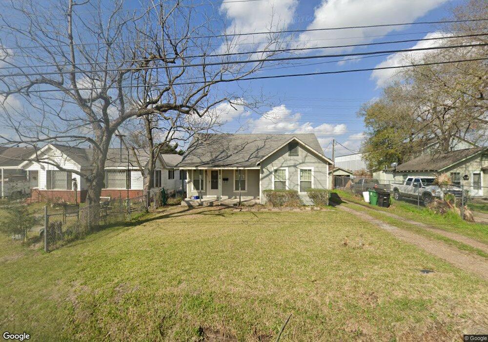 607 Frisco St, Houston, TX 77022 - photo 1