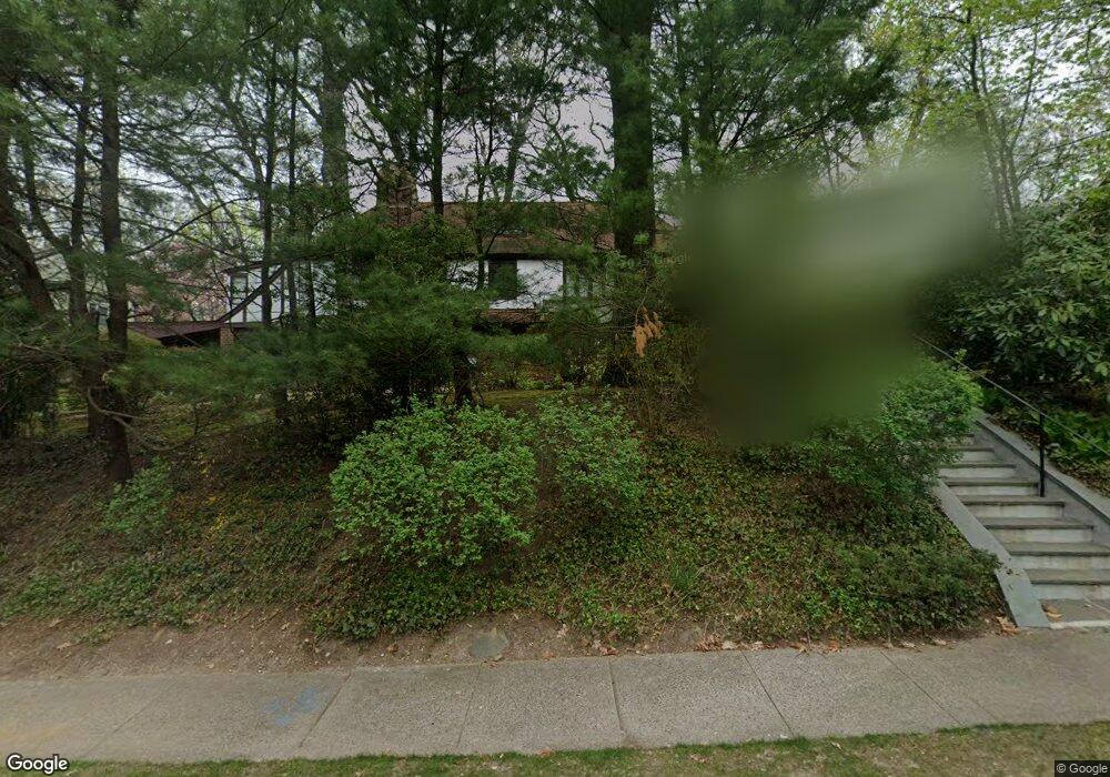 95 Davis Rd, Port Washington, NY 11050 - photo 1