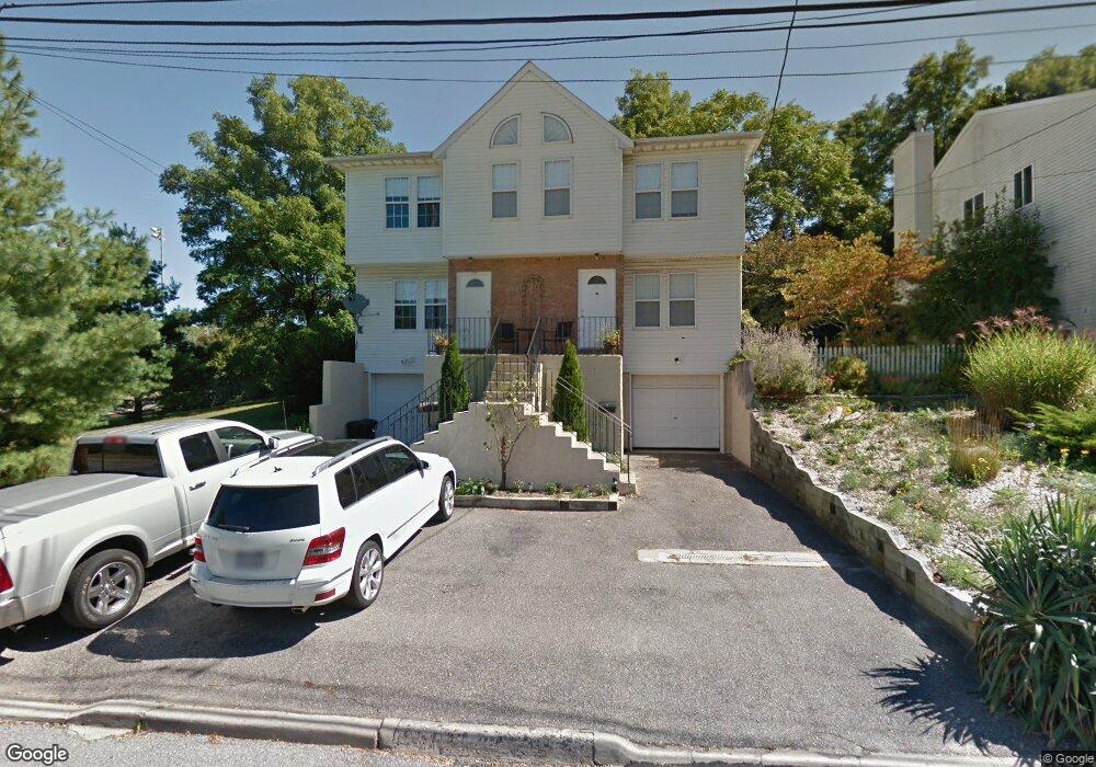 1 Putnam Ave unit 1B, Glen Cove, NY 11542 - photo 1
