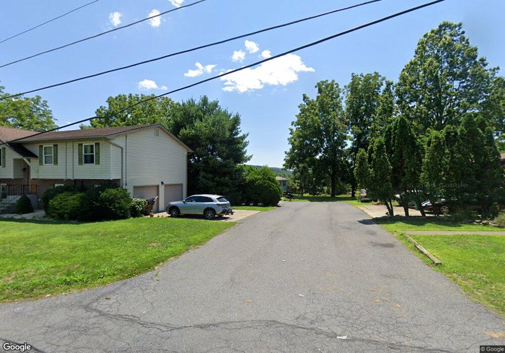 1810 Schweitzer Ave, Bethlehem, PA 18020 - photo 1