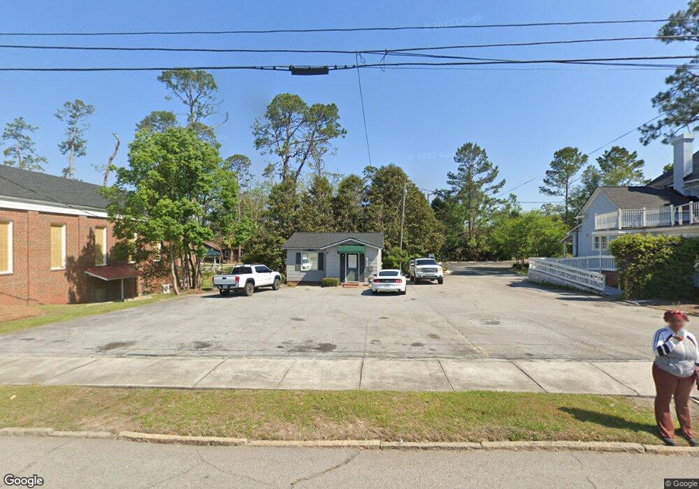 411 Ward St W, Douglas, GA 31533 - photo 1