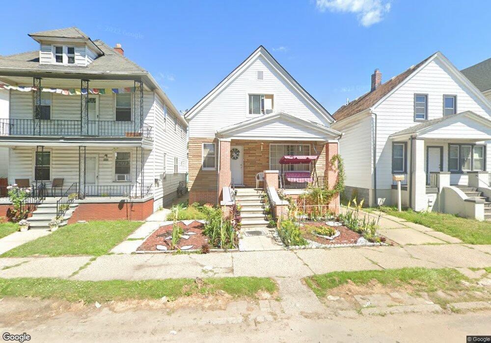 2137 Belmont St, HamtraMcK, MI 48212 - photo 1