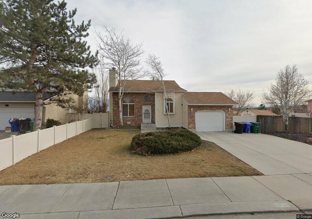 6291 Barton Park Dr, West Jordan, UT 84081 - photo 1