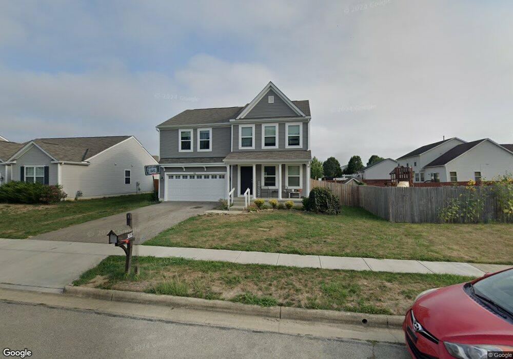 366 Sycamore Dr, Circleville, OH 43113 - photo 1