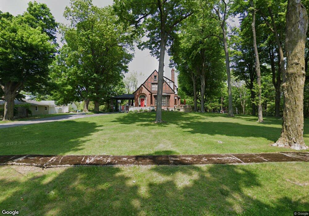 400 W North St, Lagrange, IN 46761 - photo 1