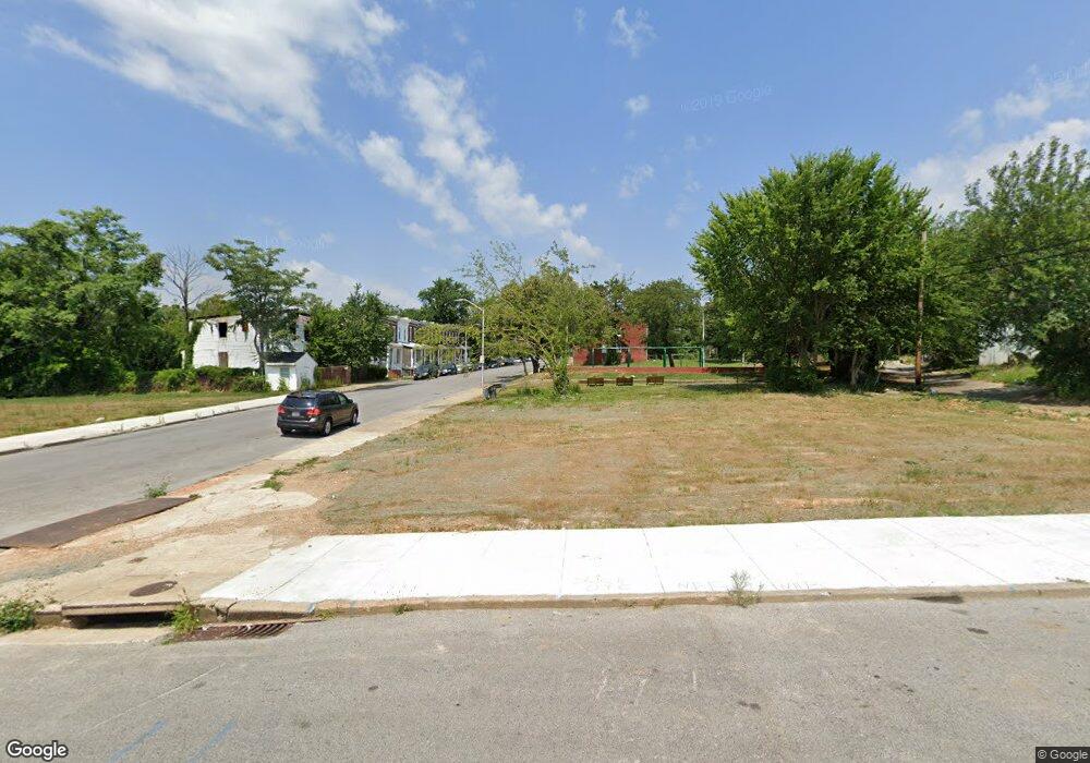 2702 Kennedy Ave, Baltimore, MD 21218 - photo 1