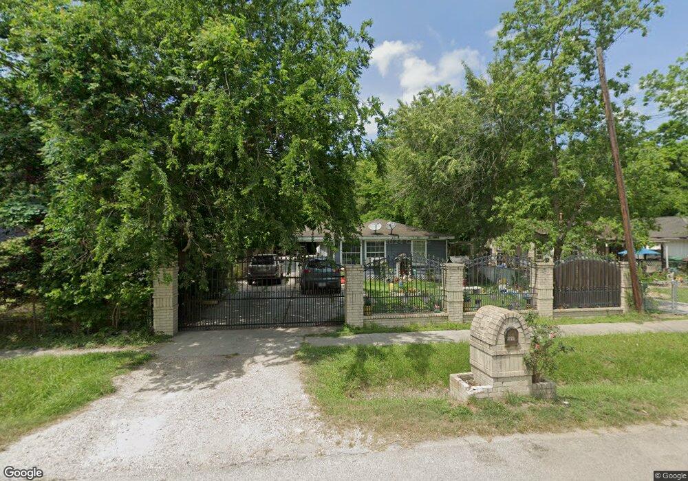 2123 Wellington St, Houston, TX 77093 - photo 1