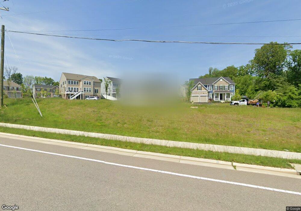 8952 Hubbard Way, Lorton, VA 22079 - photo 1