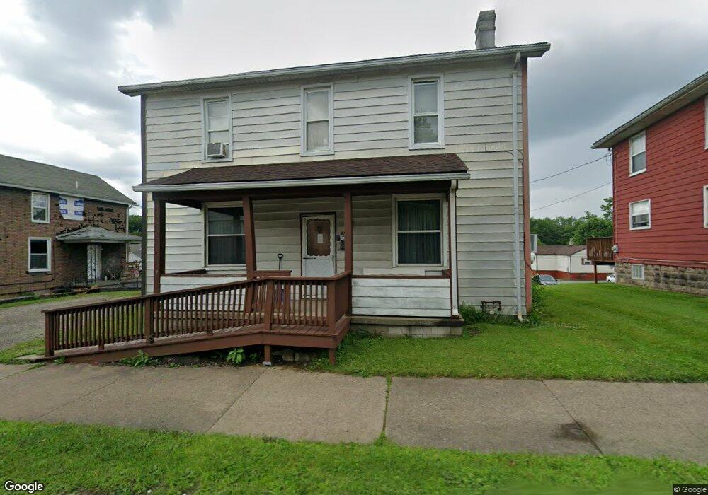 437 Lloyd Ave, Latrobe, PA 15650 - photo 1