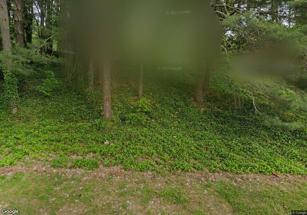 1050 Oakhaven Dr, Roswell, GA 30075 - photo 1