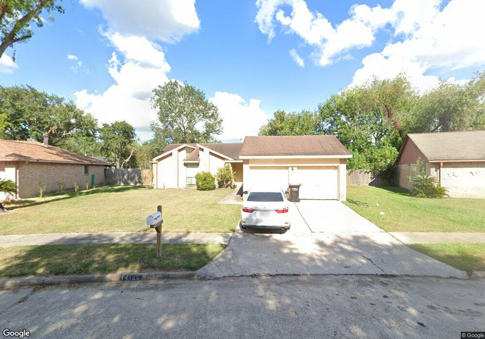 14126 Magnolia Springs Dr, Houston, TX 77066 - photo 1