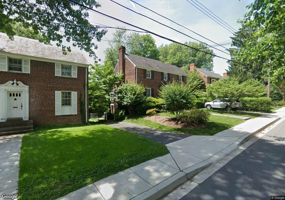 4510 Harling Ln, Bethesda, MD 20814 - photo 1