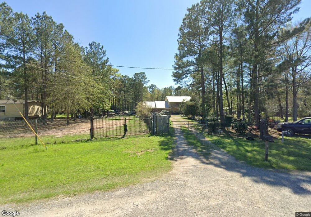 13584 Pinewood Village Dr, Conroe, TX 77302 - photo 1