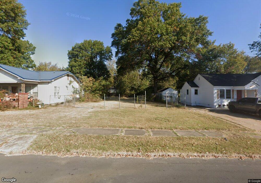 2406 Elgin St, Muskogee, OK 74401 - photo 1