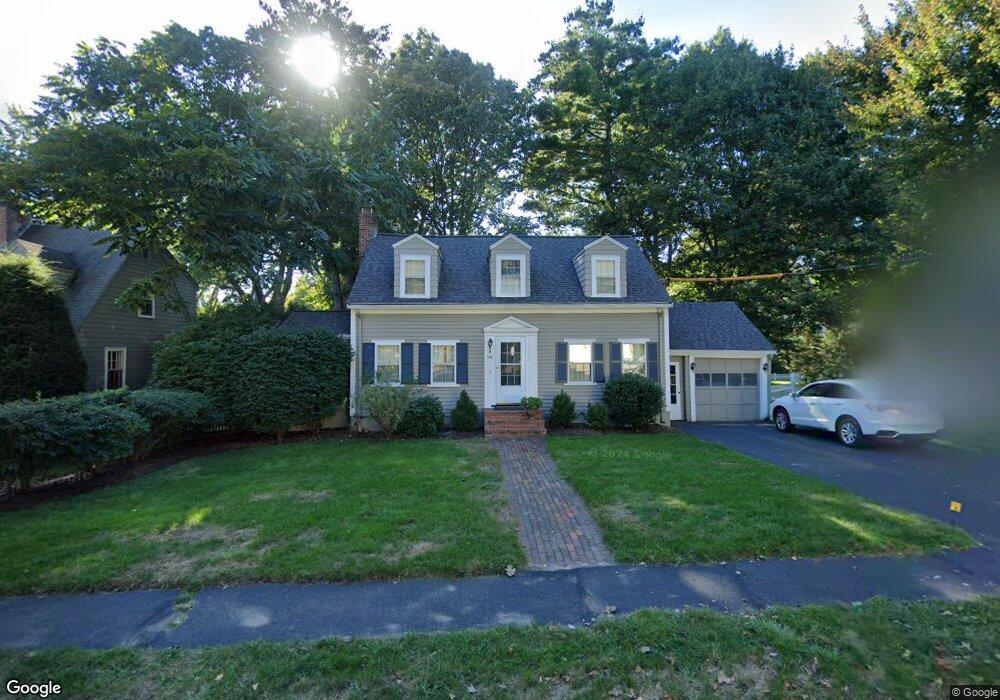 122 Washington Ave, Needham, MA 02492 - photo 1