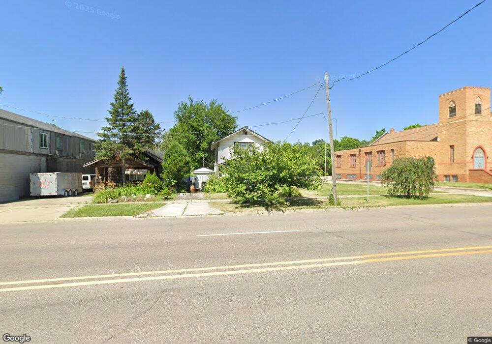 3302 S Saginaw St, Flint, MI 48503 - photo 1