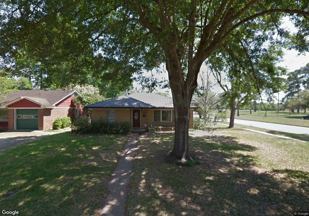 2227 Wakefield Dr, Houston, TX 77018 - photo 1