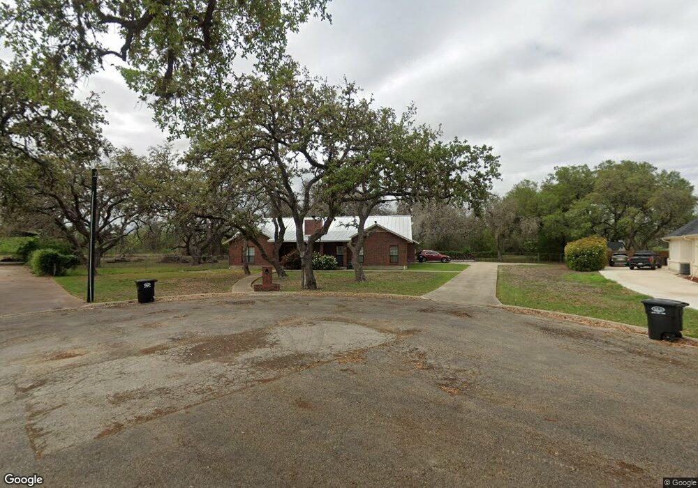 1410 Woodland Ct, Hondo, TX 78861 - photo 1