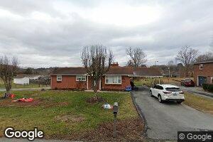 111 Woodcrest Ln, Johnson City, TN 37601