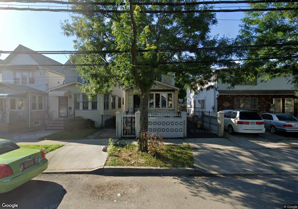 14607 111th Ave, Jamaica, NY 11435 - photo 1