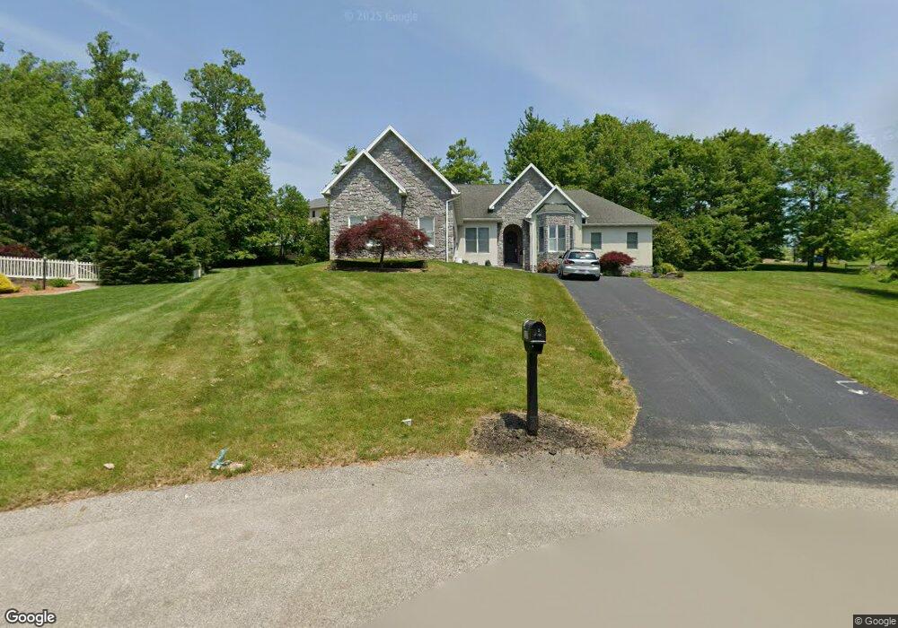 137 Eastwood Ct, Indiana, PA 15701 - photo 1