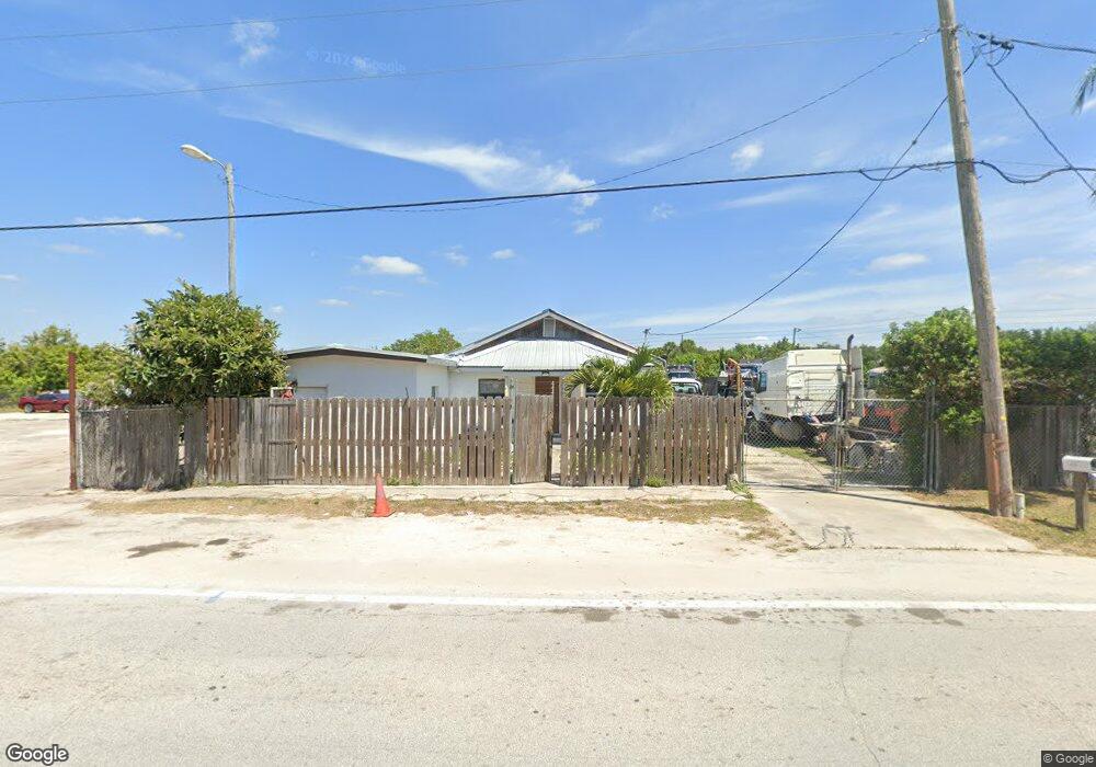 912 S Main Ave, Lake Placid, FL 33852 - photo 1