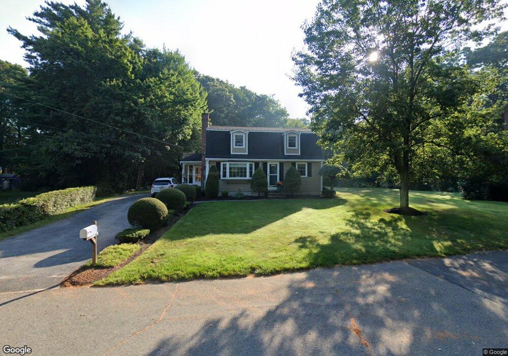 27 Dana Park, Hopedale, MA 01747 - photo 1