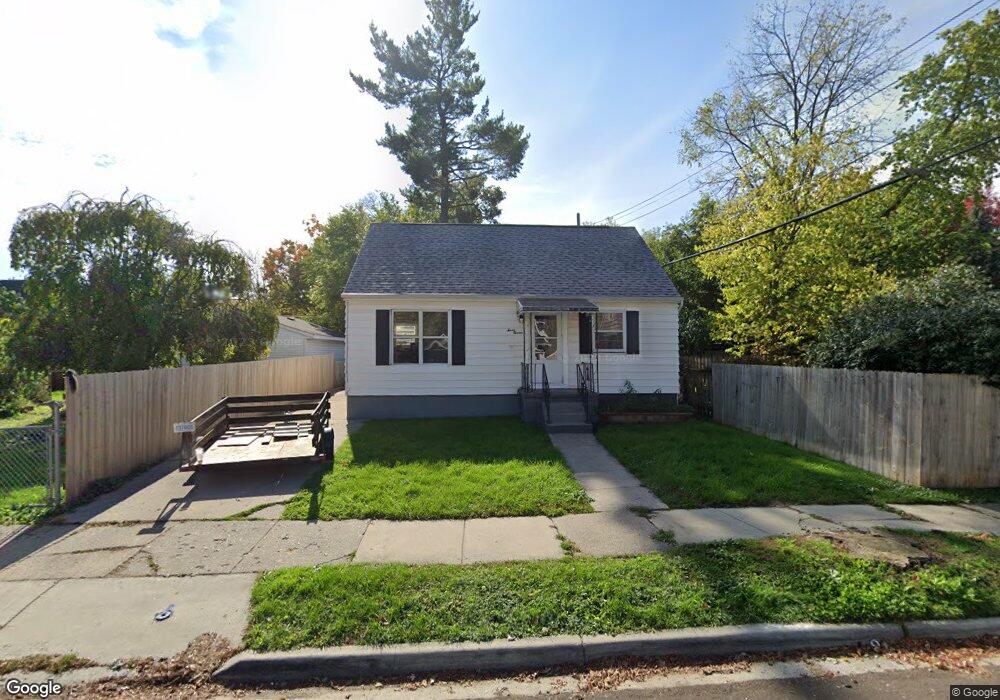 713 Poxson Ave, Lansing, MI 48910 - photo 1