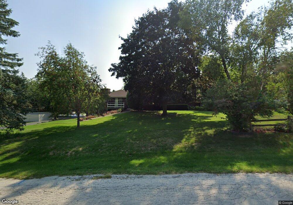 W226N220 Takoma Dr, Waukesha, WI 53186 - photo 1