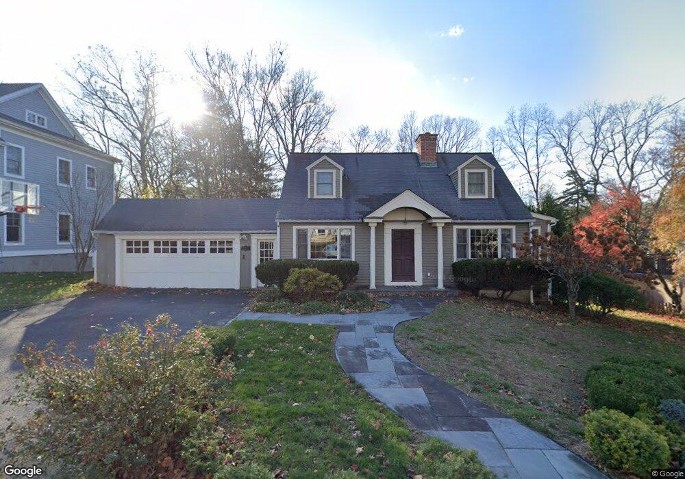 8 Reichert Cir, Westport, CT 06880 - photo 1