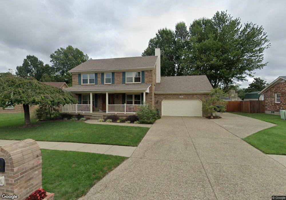 7411 Duchess Dr, Louisville, KY 40228 - photo 1