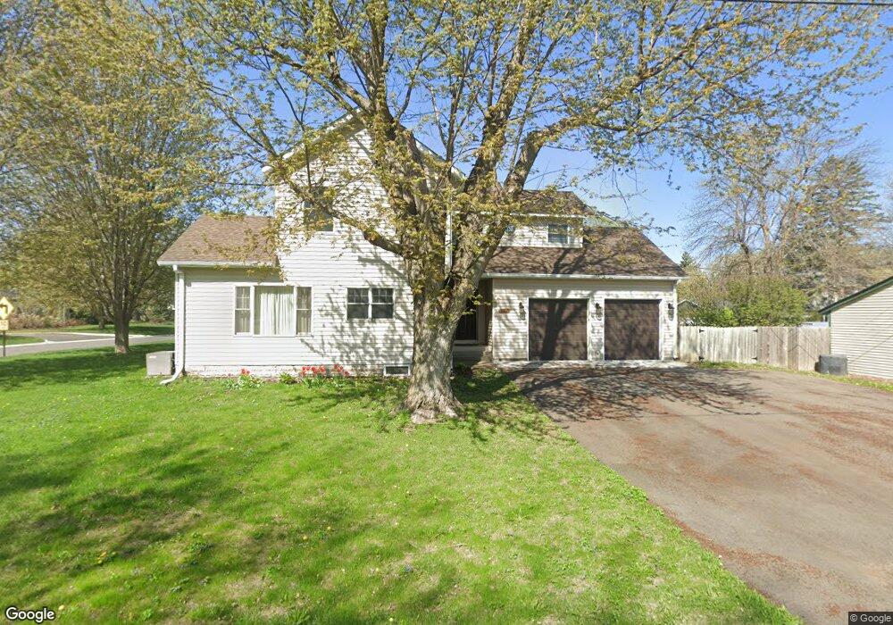 5510 Bryant St, Maple Plain, MN 55359 - photo 1