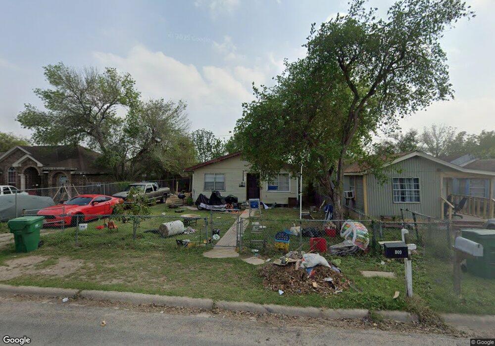 809 W Hawk Ave, Pharr, TX 78577 - photo 1