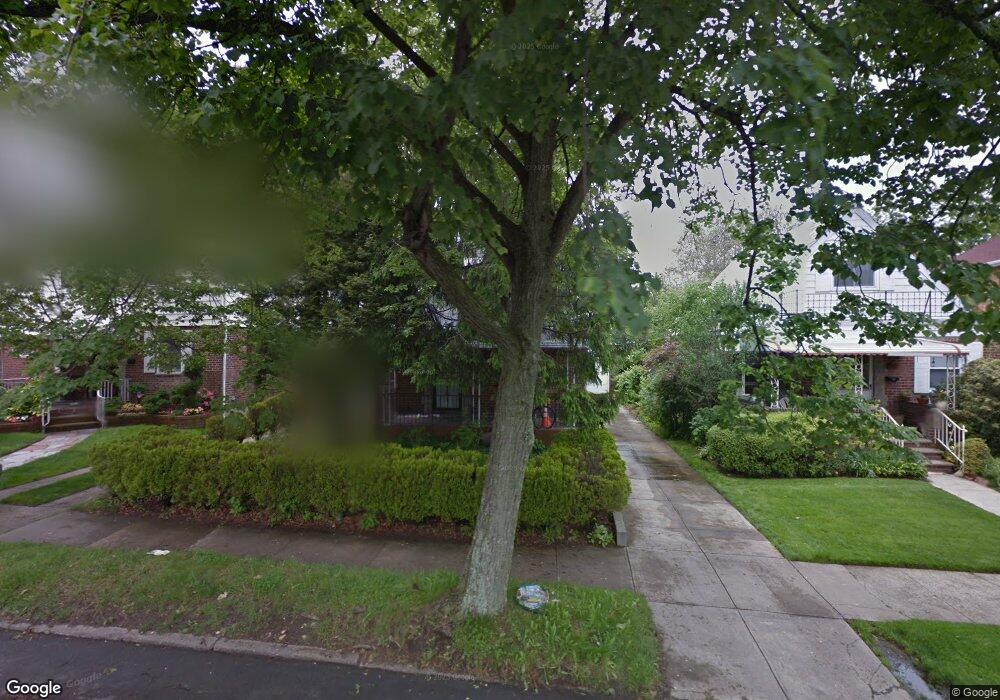 7642 172nd St, Fresh Meadows, NY 11366 - photo 1