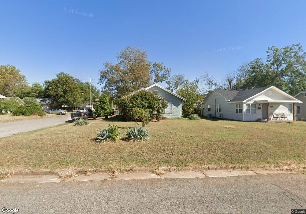 1225 N Market Ave, Shawnee, OK 74801 - photo 1