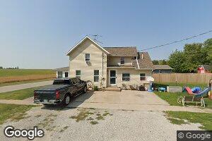 211 S Amlong St, Lone Tree, IA 52755
