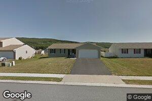 128 Treeline Dr, Newmanstown, PA 17073