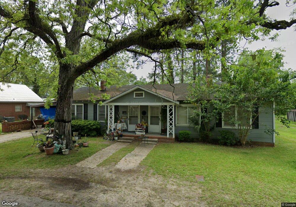 215 S Johnston St, Fitzgerald, GA 31750 - photo 1