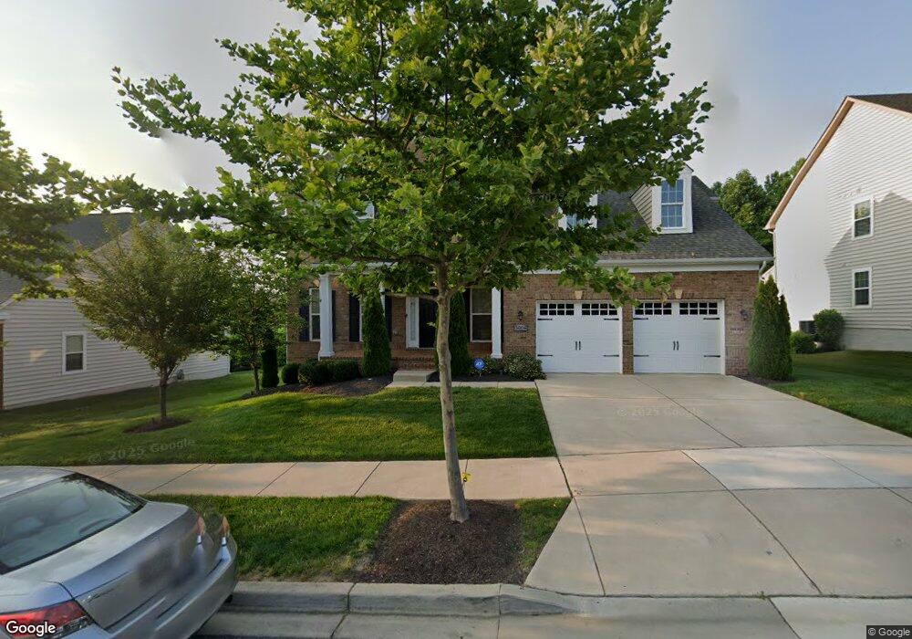 3004 Presidential Golf Dr unit EW03, Upper Marlboro, MD 20774 - photo 1