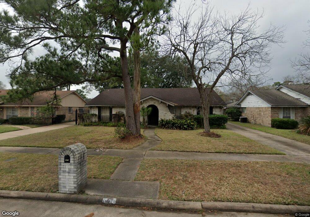 5415 Candlemist Dr, Houston, TX 77091 - photo 1