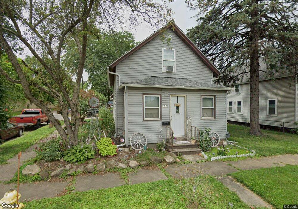 402 Pulaski St, La Porte, IN 46350 - photo 1