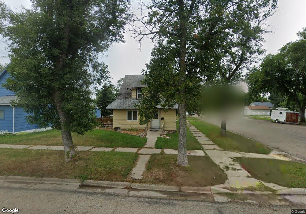 602 9th Ave SE, Jamestown, ND 58401 - photo 1