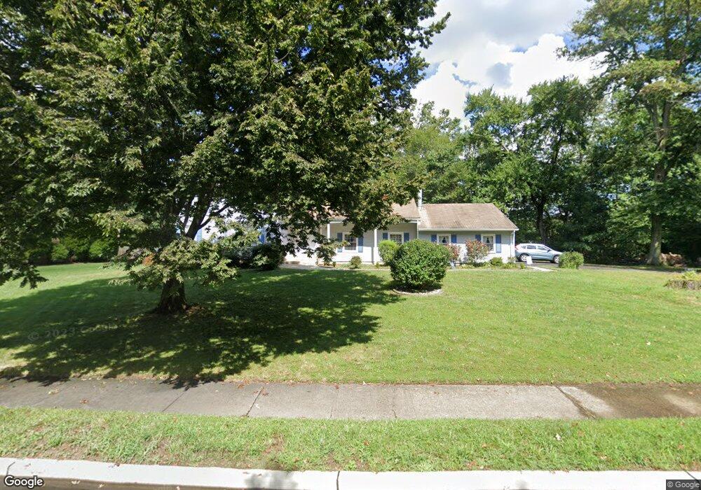 32 Brooklawn Dr, East Windsor, NJ 08520 - photo 1