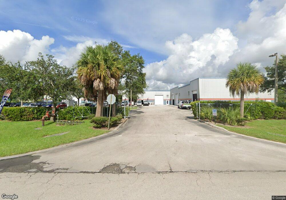 7355 Commercial Cir, Fort Pierce, FL 34951 - photo 1