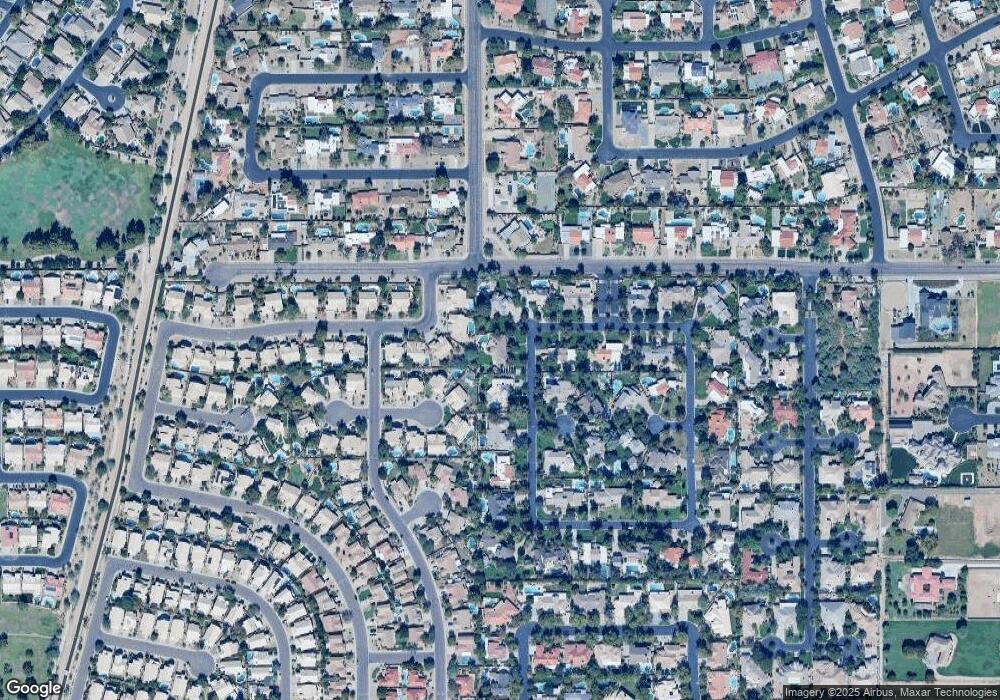 8212 S Pecan Grove Cir, Tempe, AZ 85284 - photo 1