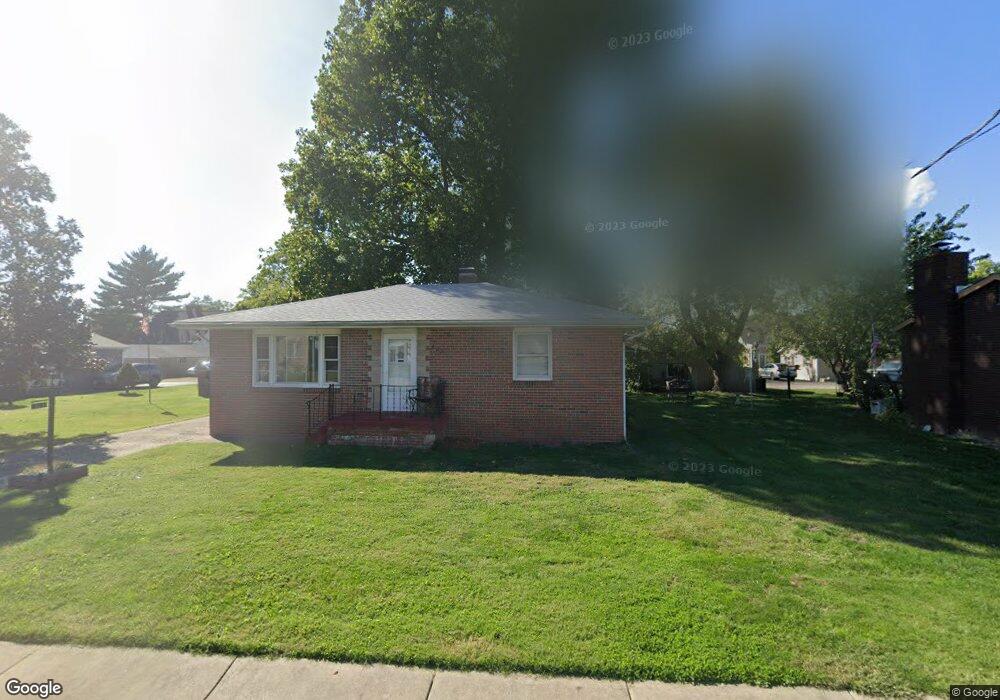 423 N Donk Ave, Maryville, IL 62062 - photo 1