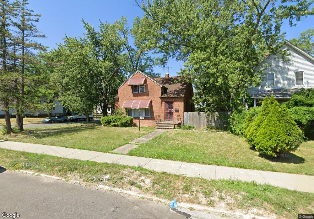 1762 S Taylor Rd, Cleveland Heights, OH 44118 - photo 1